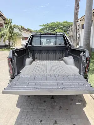 New Nissan Z9 2.3T Diesel 4WD 2025 Gray