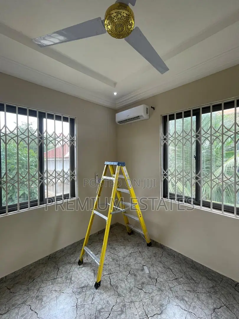 2bdrm Apartment in Kwabenya for rent