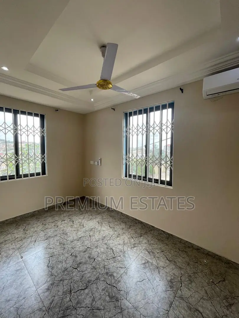 2bdrm Apartment in Kwabenya for rent