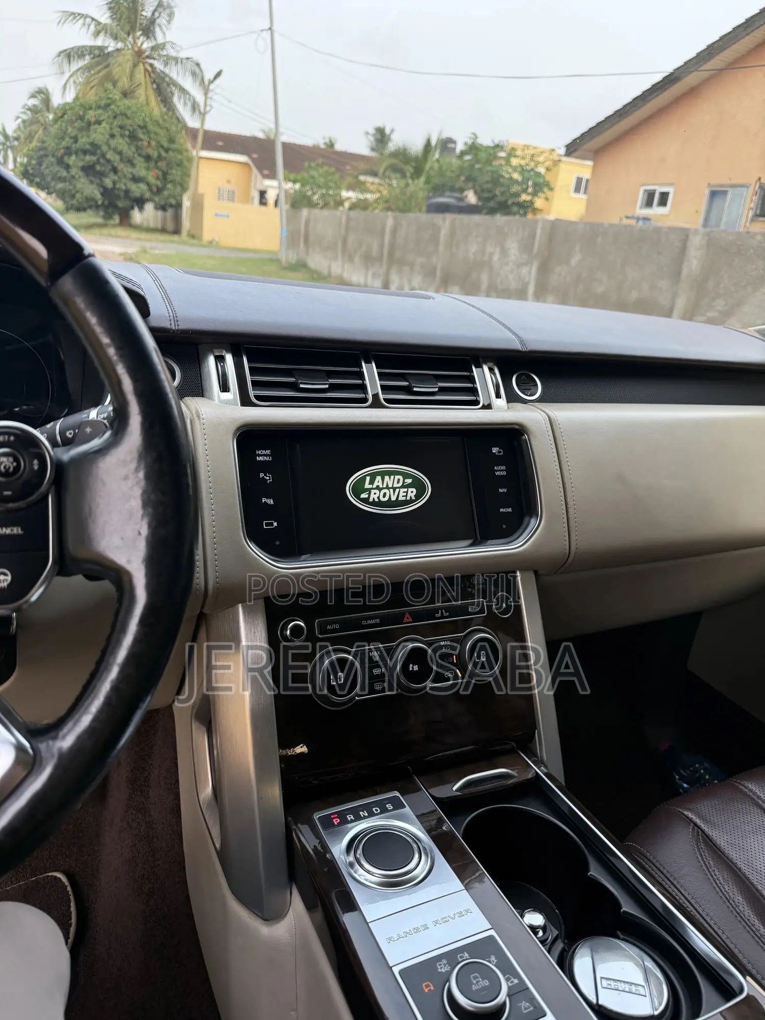 Land Rover Range Rover Vogue 2014 Black