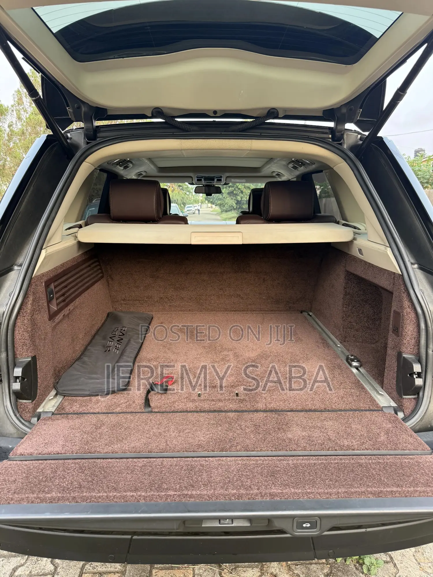 Land Rover Range Rover Vogue 2014 Black