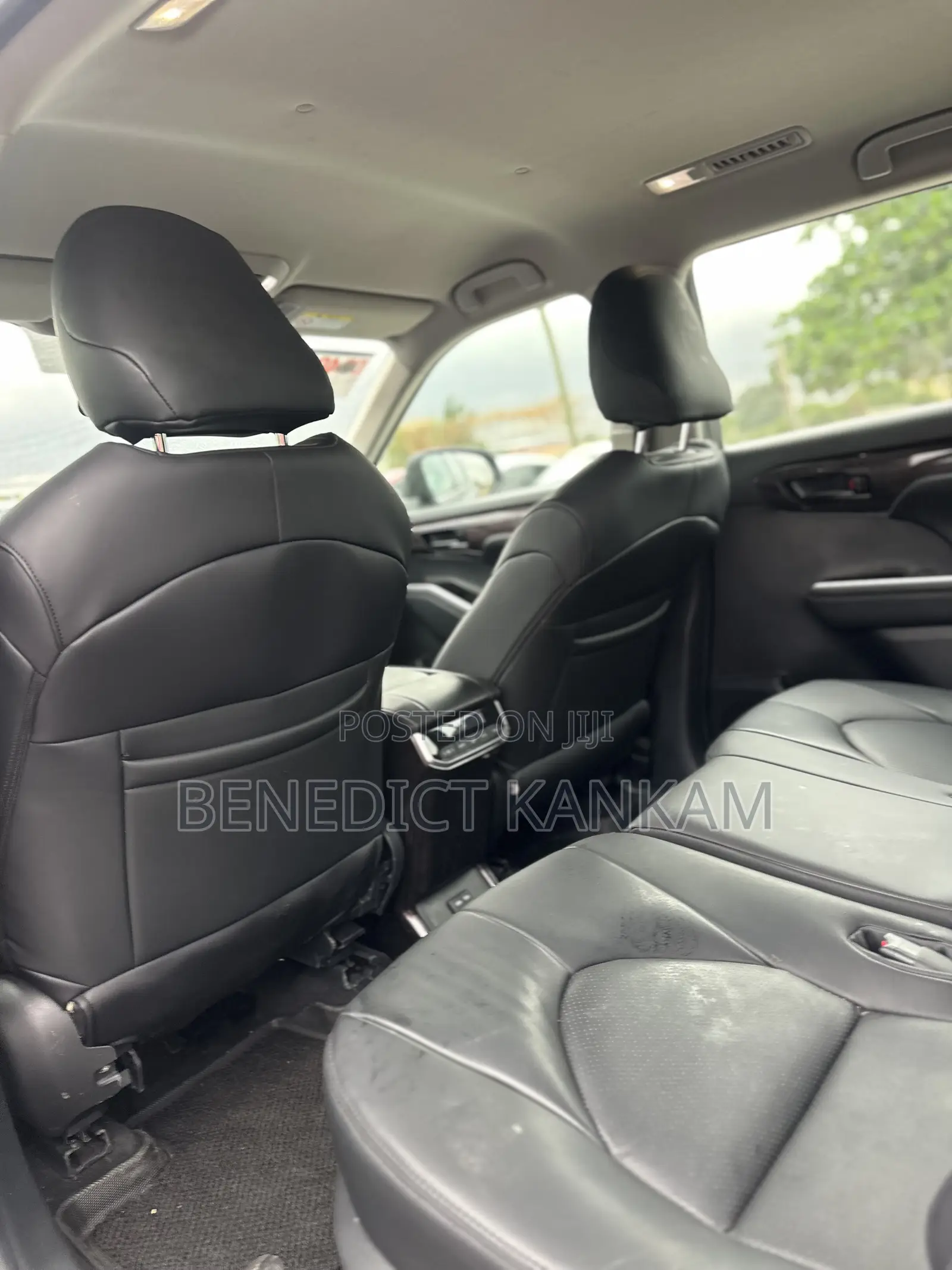 Toyota Highlander 2022 Blue