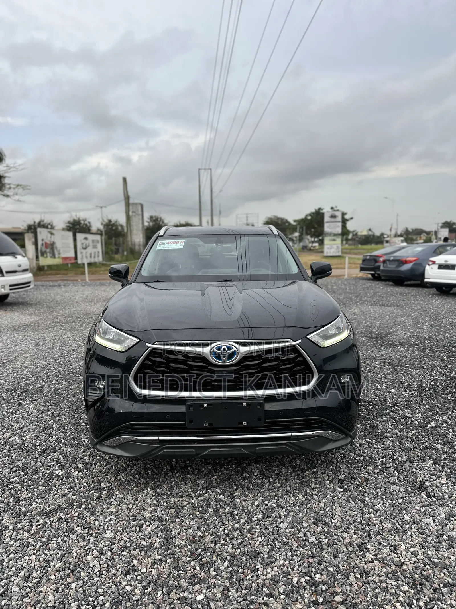 Toyota Highlander 2022 Blue