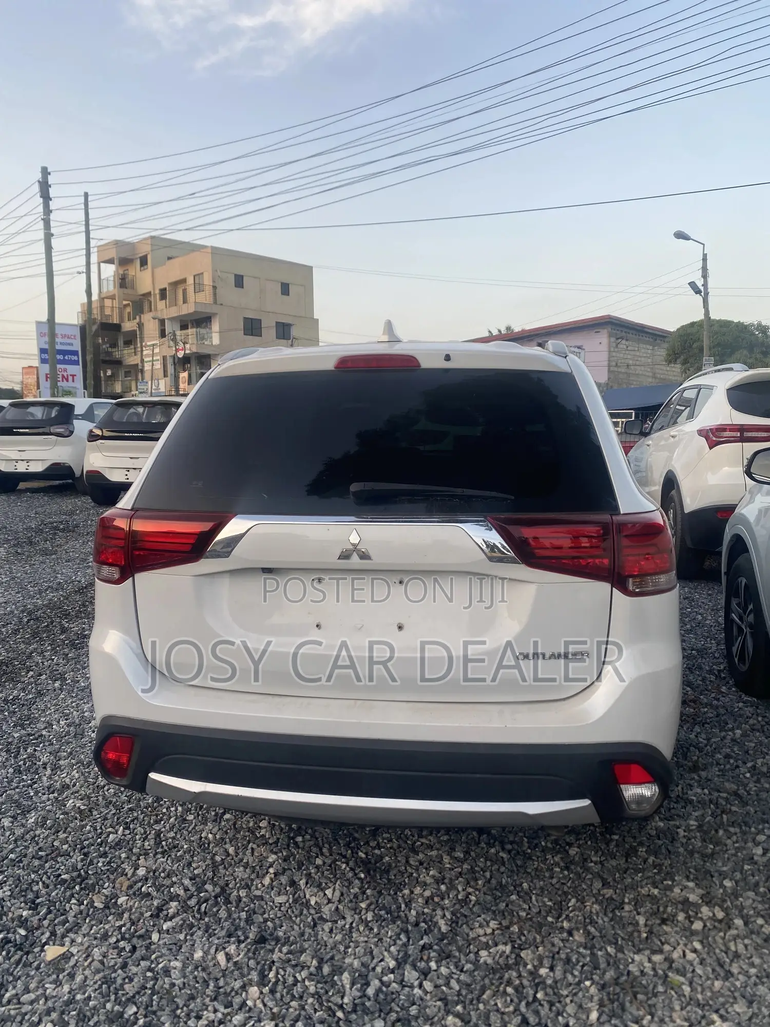Mitsubishi Outlander 2018 White