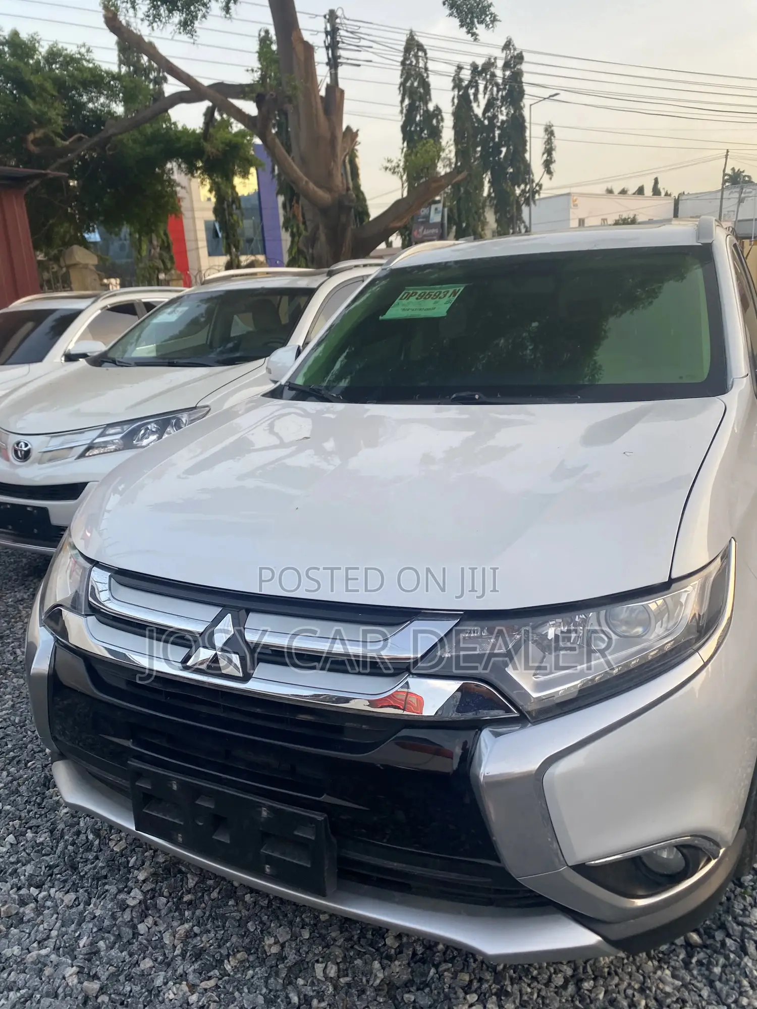Mitsubishi Outlander 2018 White