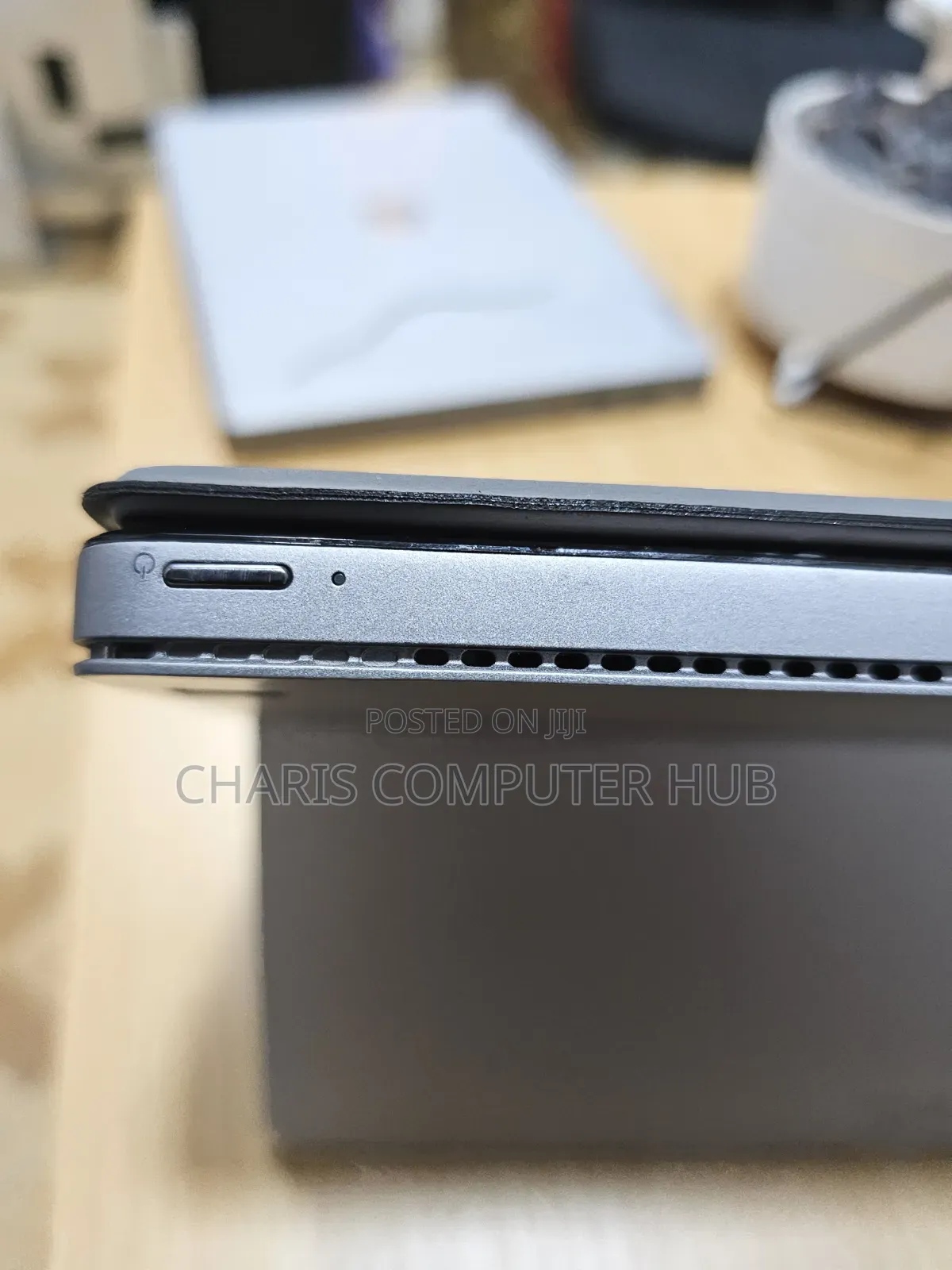 Laptop Dell Latitude 7200 2-in-1 8GB Intel Core i5 SSD 256GB