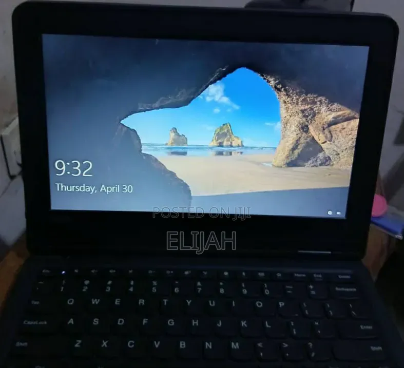 Laptop Lenovo ThinkPad 11e 4GB Intel Celeron SSD 128GB