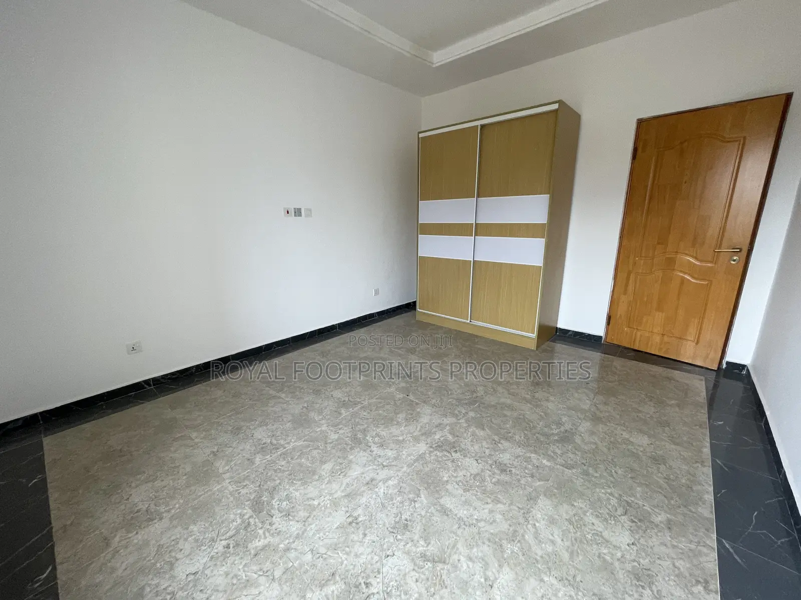4bdrm Townhouse / Terrace in Royal Footprints, Ashaley Botwe for rent