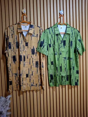 Man' Short Sleeve Bottom Shirt