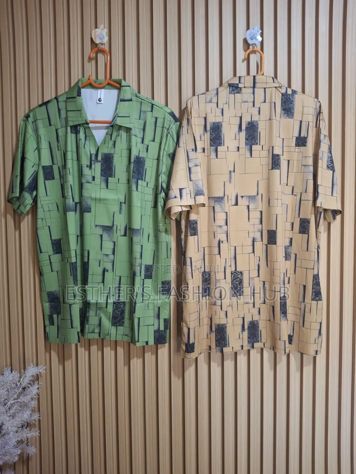 Man' Short Sleeve Bottom Shirt