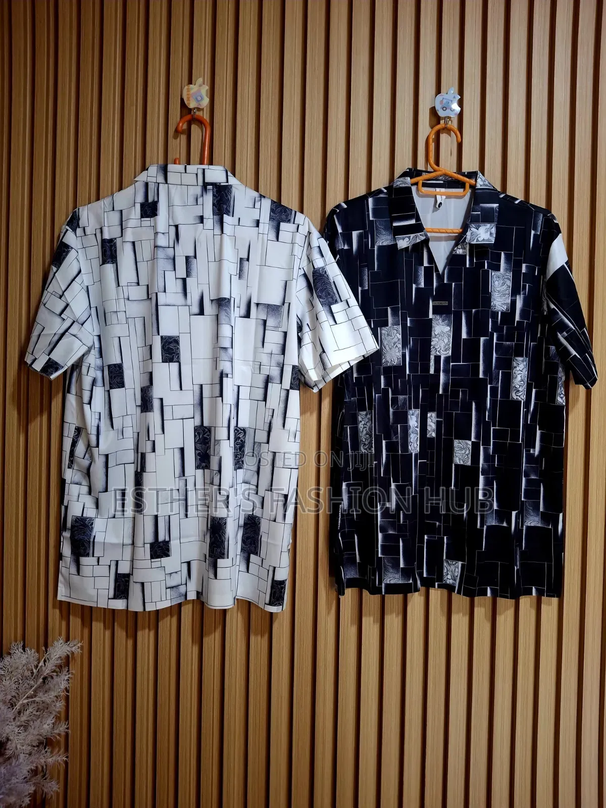 Man' Short Sleeve Bottom Shirt