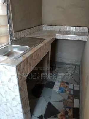 Mini Flat in Aputuogya Nkwanta, Bosomtwe for rent