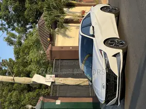 Hyundai Elantra Limited 2023 White