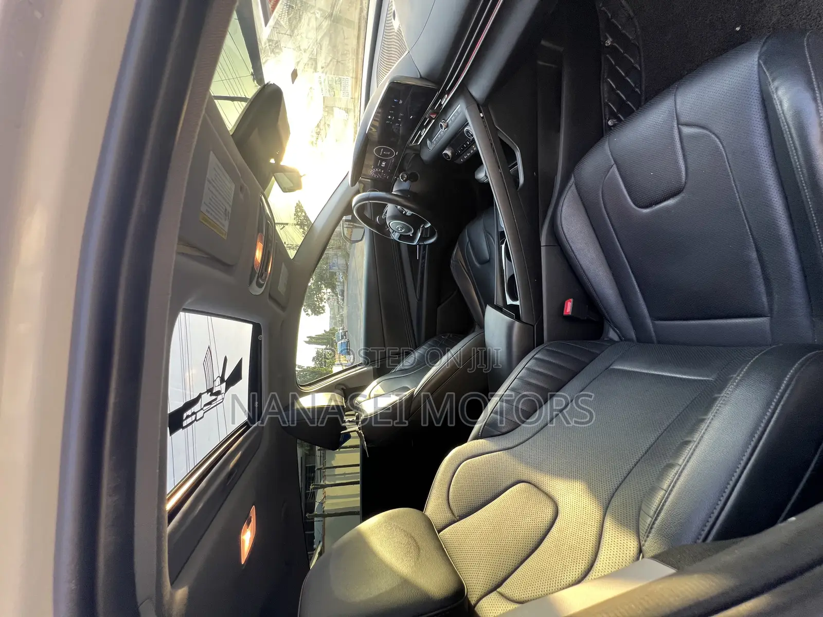 Hyundai Elantra Limited 2023 White