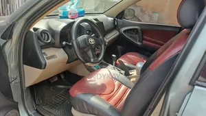 Toyota RAV4 2.4 2008 Green