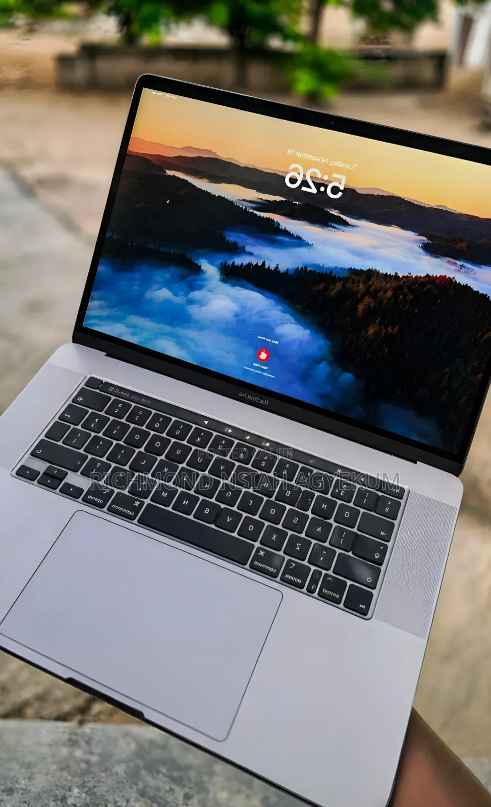 Laptop Apple MacBook Pro 2019 64GB Intel Core i9 SSD 1T