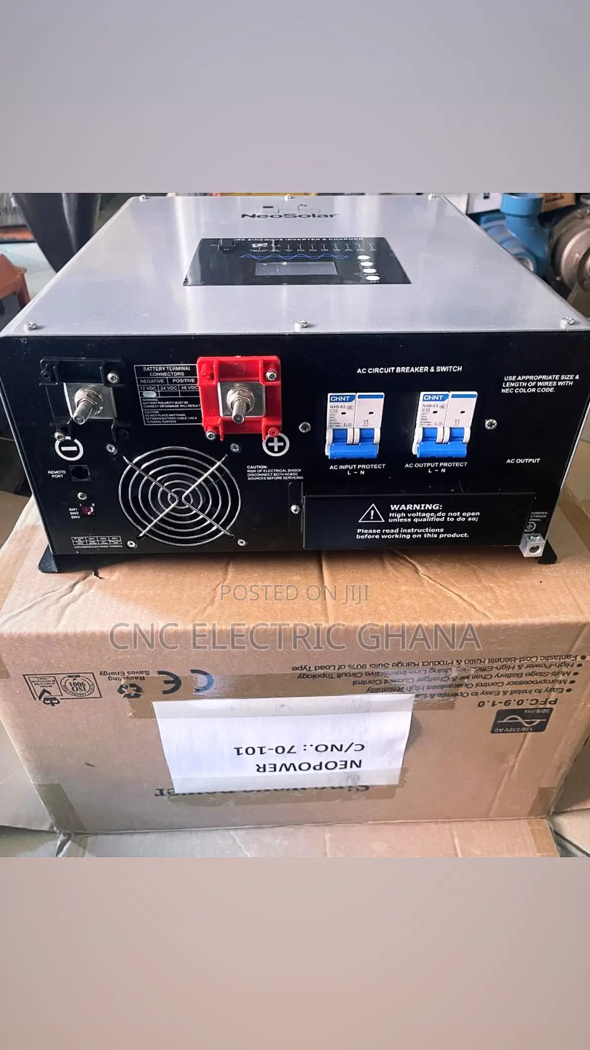 Solar Inverter and Charger
