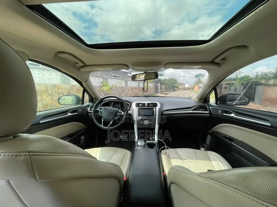 Ford Fusion Titanium FWD 2018 Black