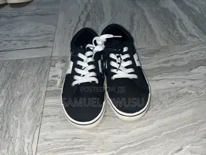 Brand New Sneakers for Sale – Clean, Stylish Affordable