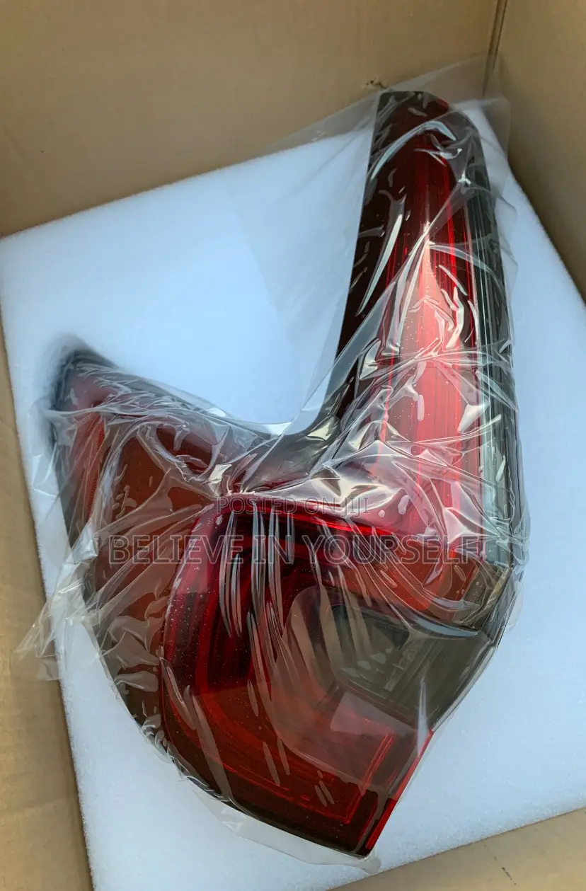 Honda CRV 2020 2021 2022 Tail Light