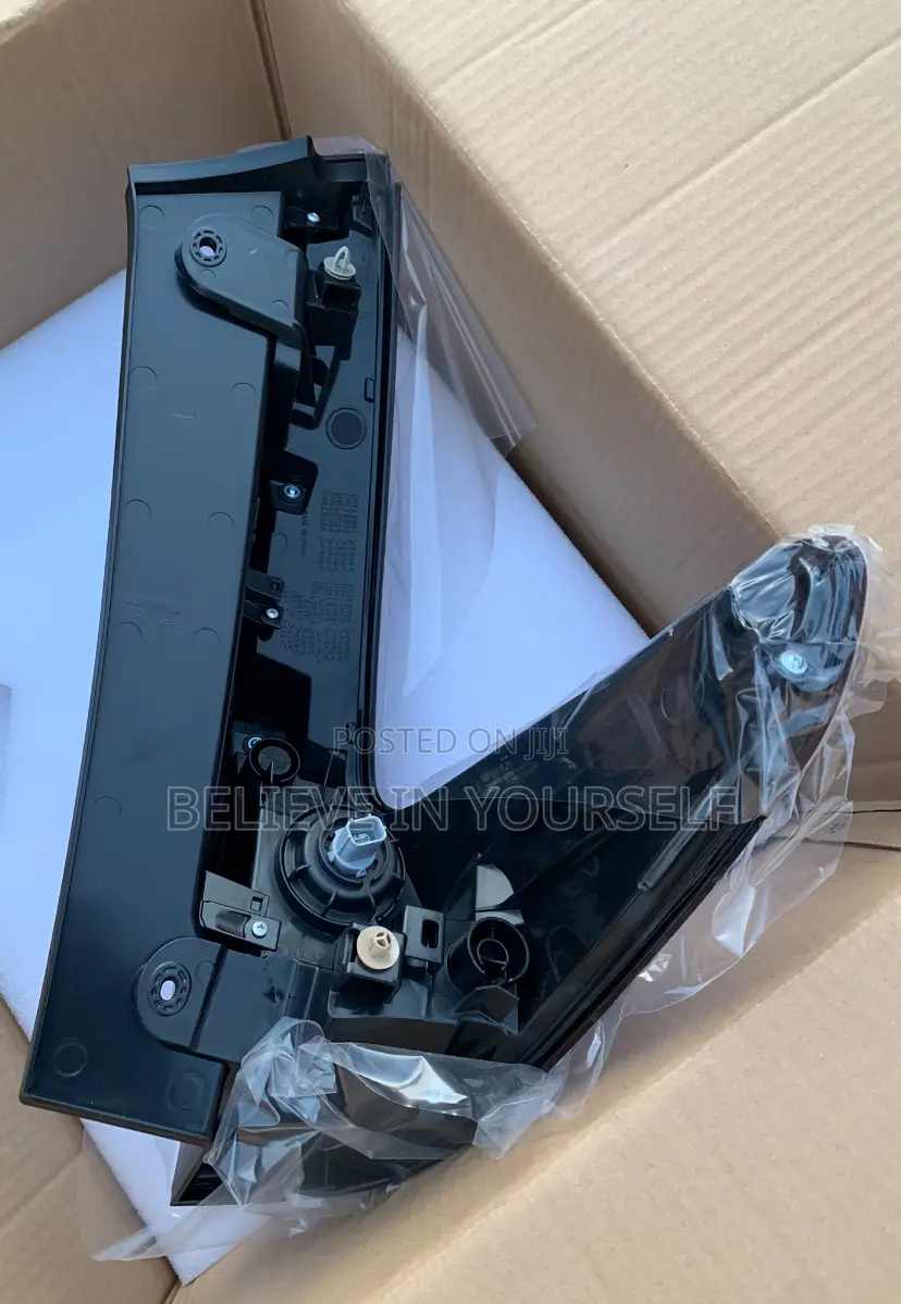 Honda CRV 2020 2021 2022 Tail Light