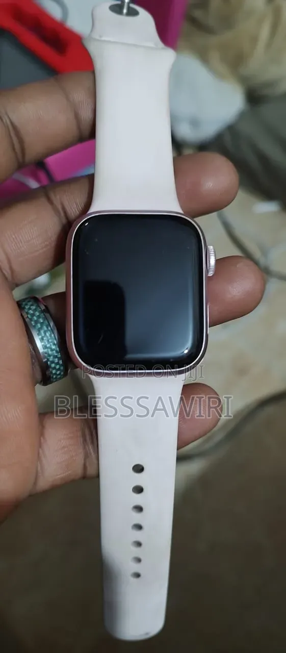 Apple Watch Series 9 Icloud Locked