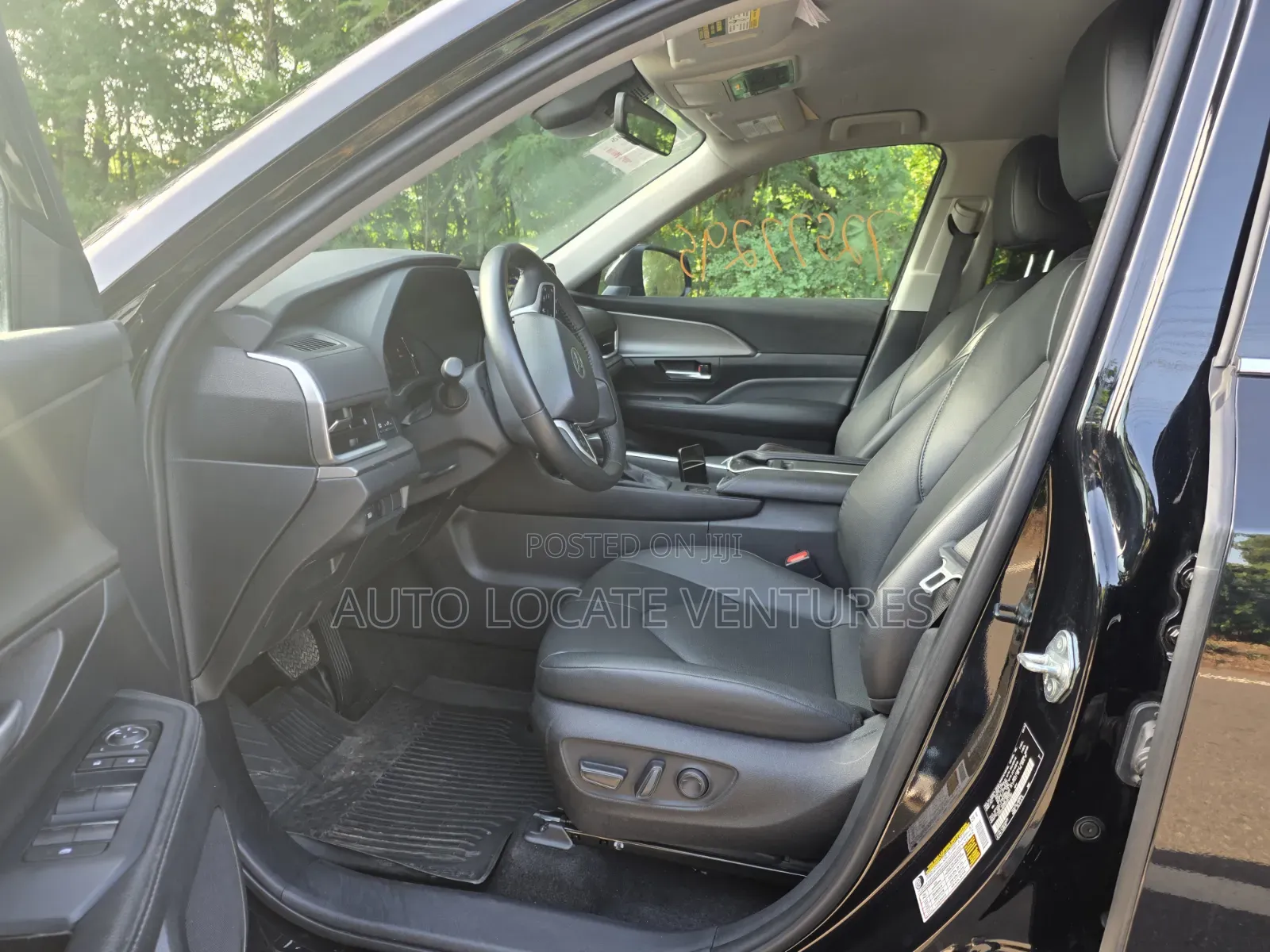 Toyota Grand Highlander XLE AWD 2024 Black