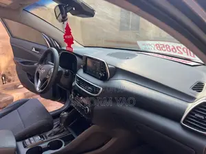 Hyundai Tucson Value AWD 2019 Gray