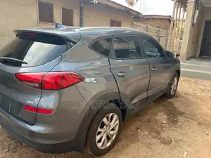 Hyundai Tucson Value AWD 2019 Gray