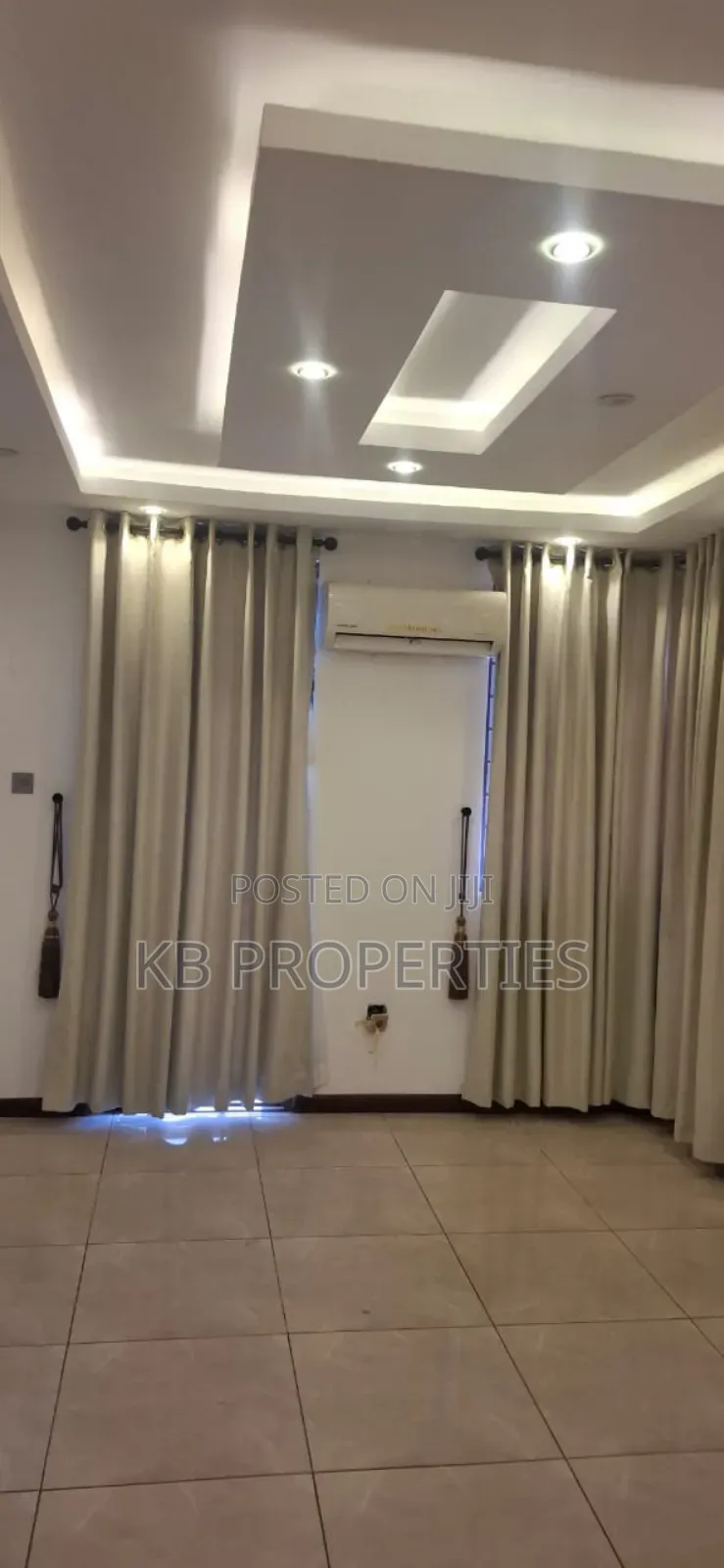 5bdrm Duplex in Kb Properties, Baatsona Total for rent