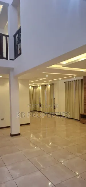 5bdrm Duplex in Kb Properties, Baatsona Total for rent