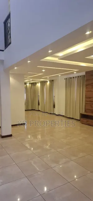 5bdrm Duplex in Kb Properties, Baatsona Total for rent