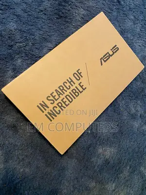 New Laptop Asus Creator Q540 24GB Intel Core i9 SSD 1T