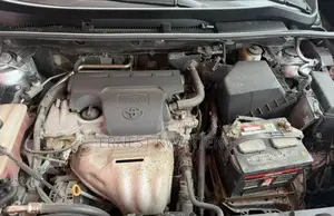 Toyota RAV4 2017 Gray