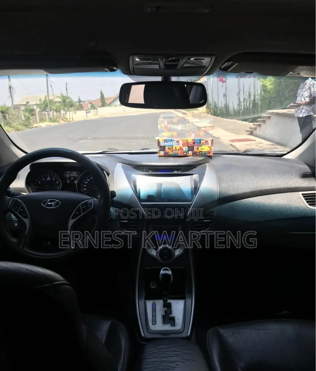 Hyundai Elantra 2013 White
