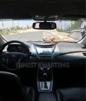 Hyundai Elantra 2013 White