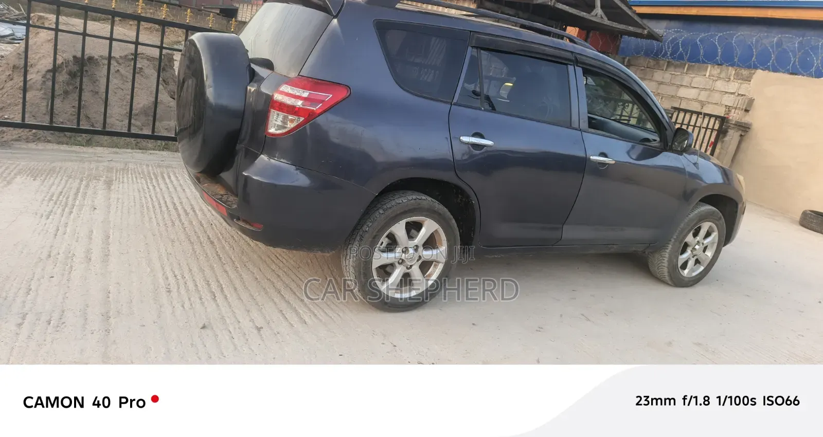 Toyota RAV4 2.5 Limited 2010 Blue