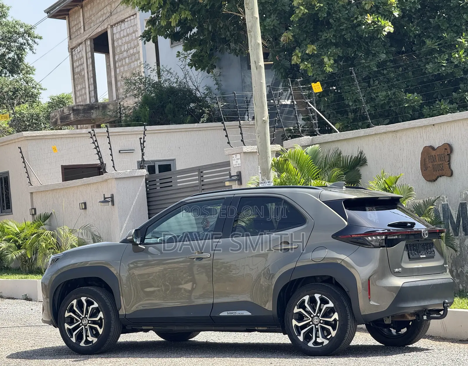 Toyota Yaris Cross 2023 Gold