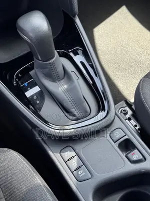 Toyota Yaris Cross 2023 Gold