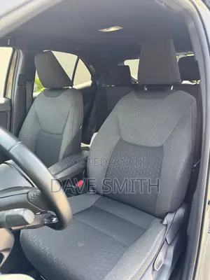 Toyota Yaris Cross 2023 Gold