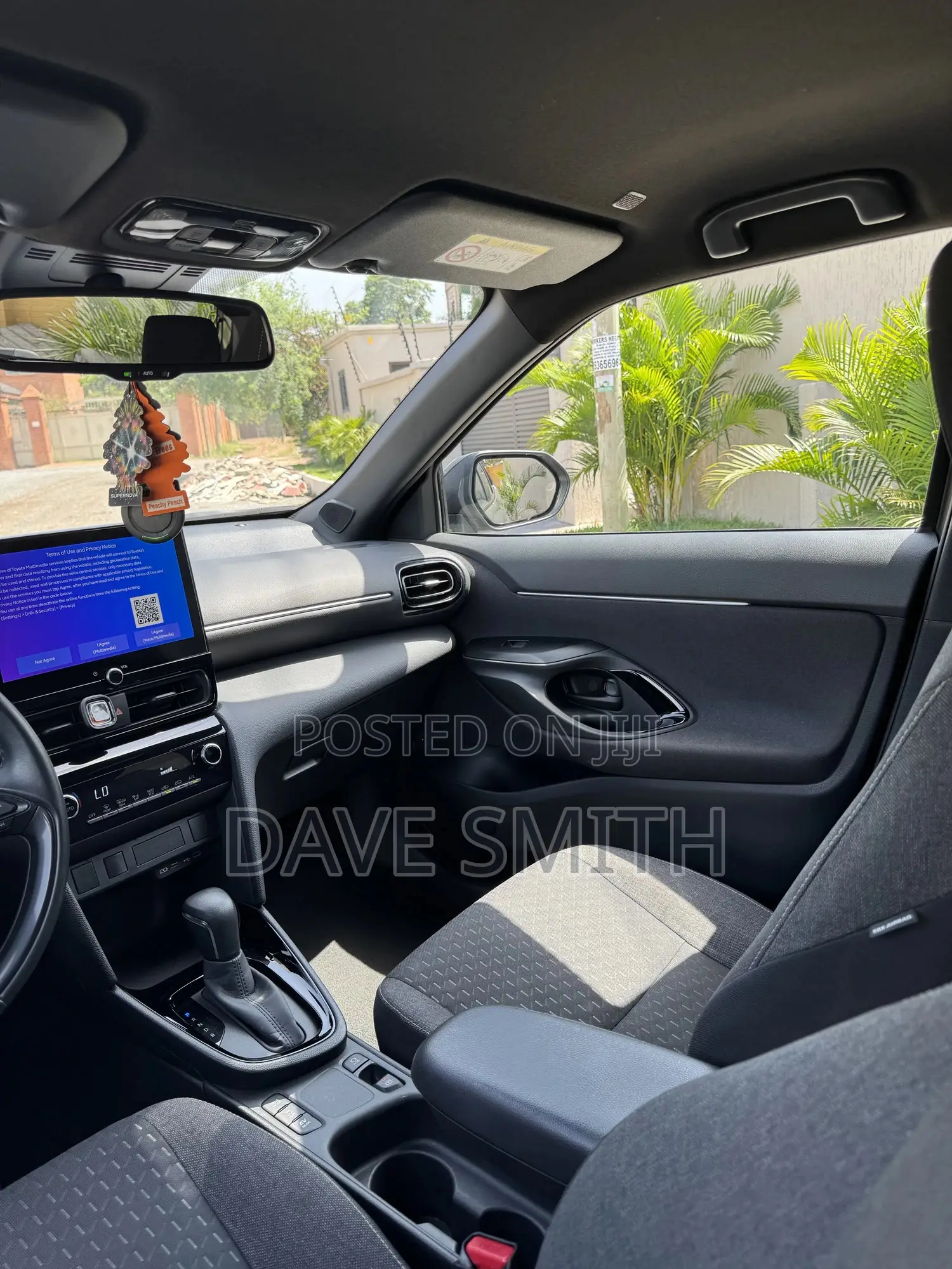 Toyota Yaris Cross 2023 Gold