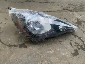 Honda Fit 2009-2012 Headlight