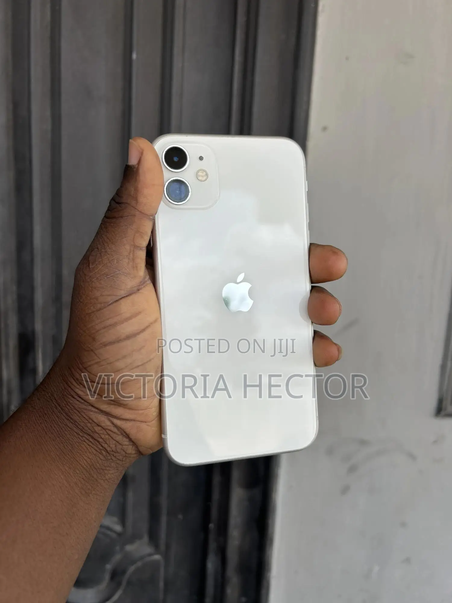 New Apple iPhone 11 128 GB Black