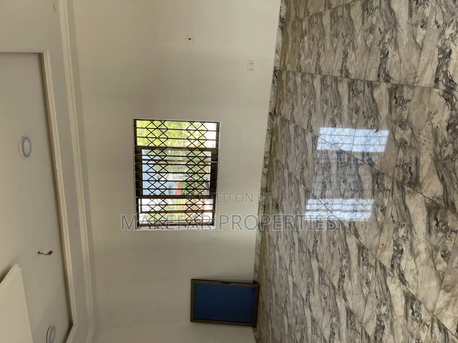 2bdrm Apartment in Lake Side Estate for rent