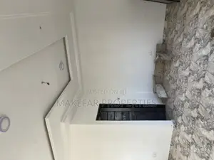 2bdrm Apartment in Lake Side Estate for rent