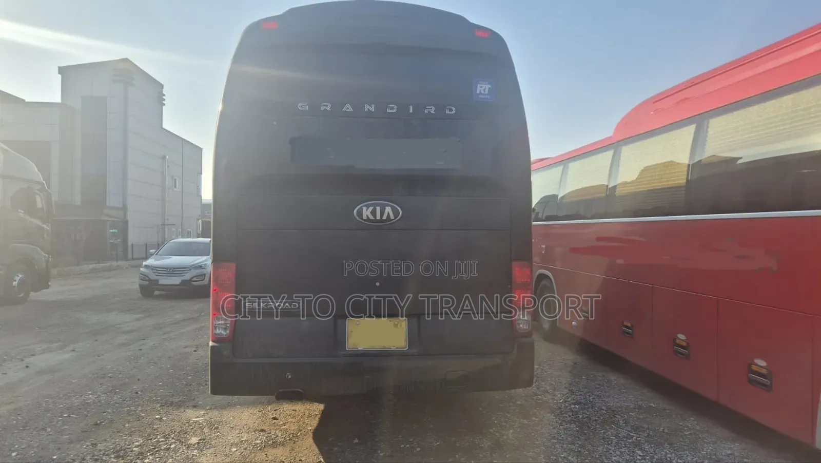 Kia Granbird 2014 Black