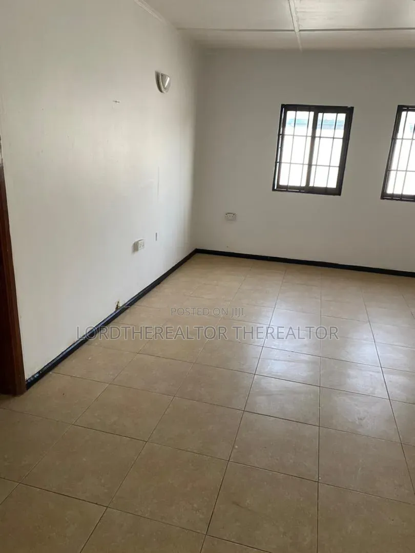 3bdrm House in Ofankor for rent