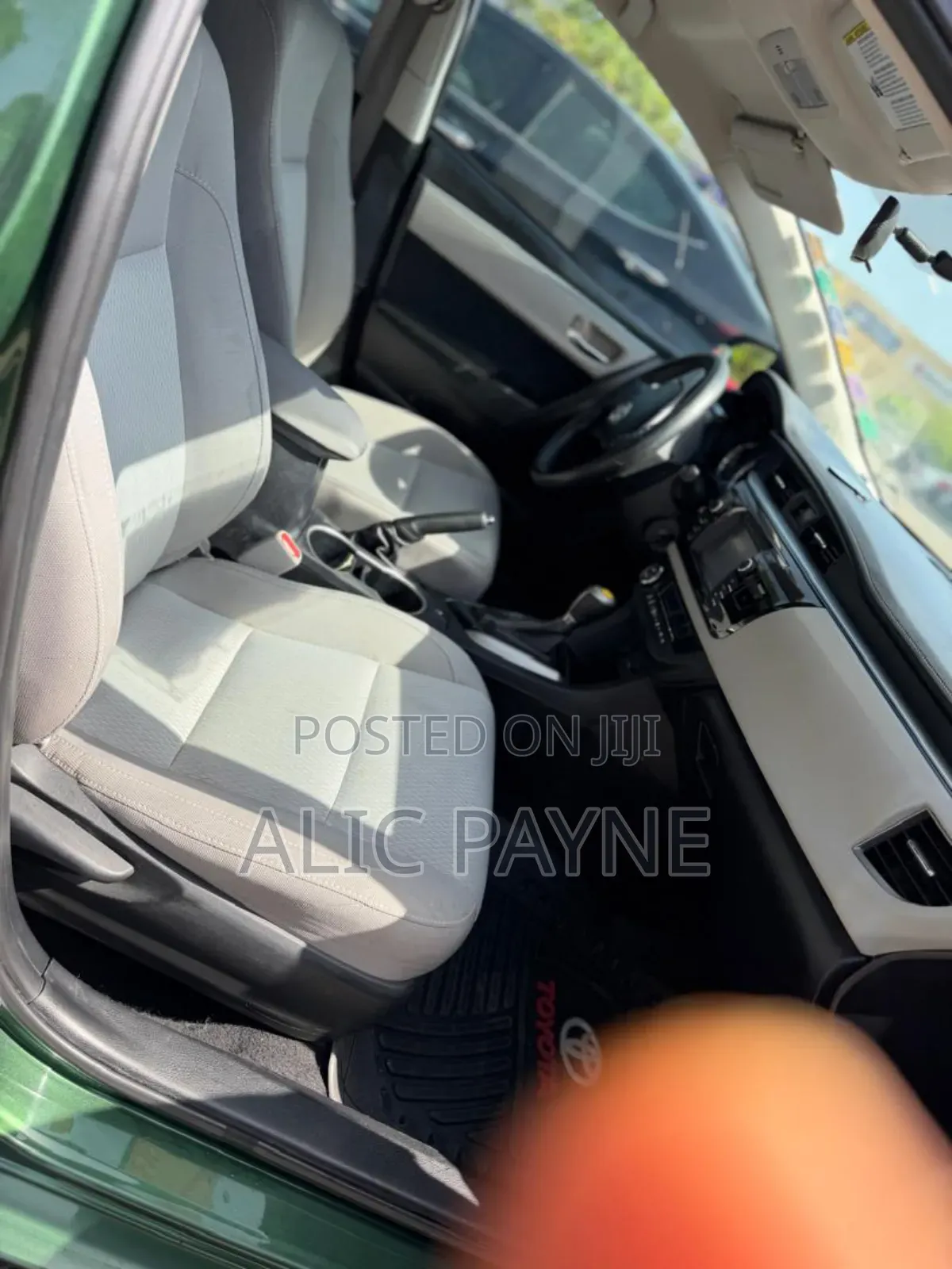 Toyota Corolla LE Eco Plus 4dr Sedan (1.8L 4cyl CVT) 2016 Green