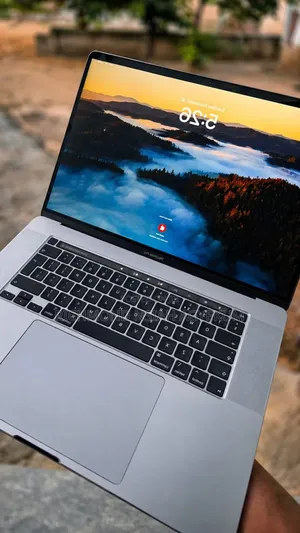 Laptop Apple MacBook Pro 2019 64GB Intel Core i9 SSD 1T