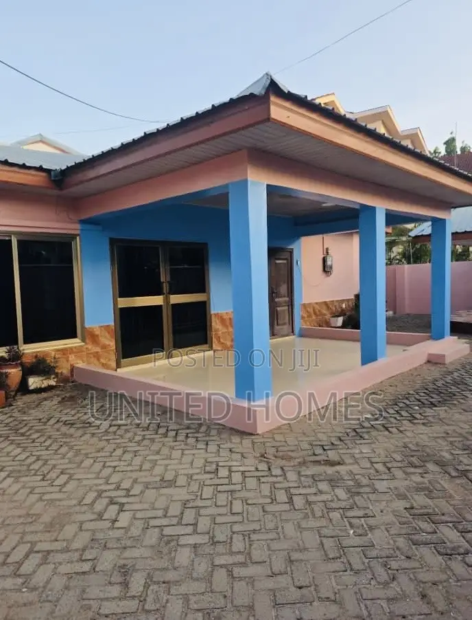 Furnished 5bdrm House in Airport Residential Area for rent